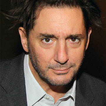 Headshot of Reg Rogers